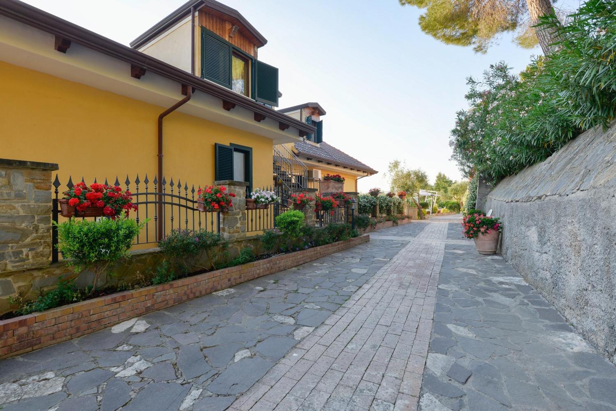 Villa Elaia Санта Мария ди Кастелабате Екстериор снимка
