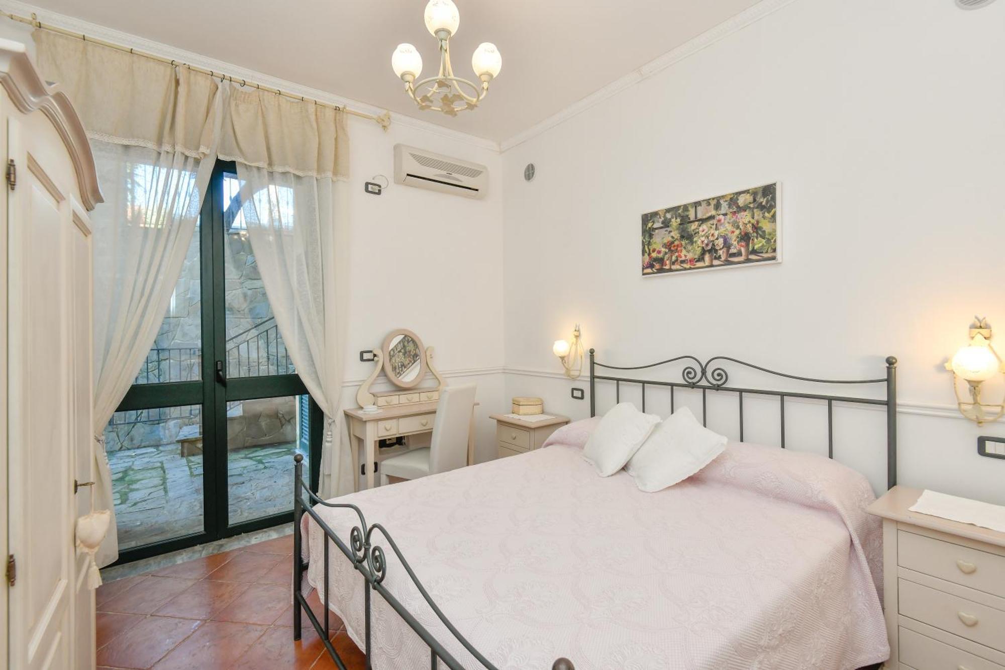 Villa Elaia Санта Мария ди Кастелабате Екстериор снимка