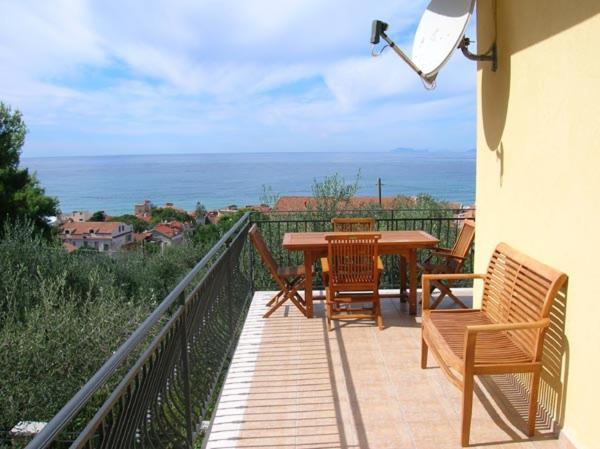 Villa Elaia Санта Мария ди Кастелабате Екстериор снимка